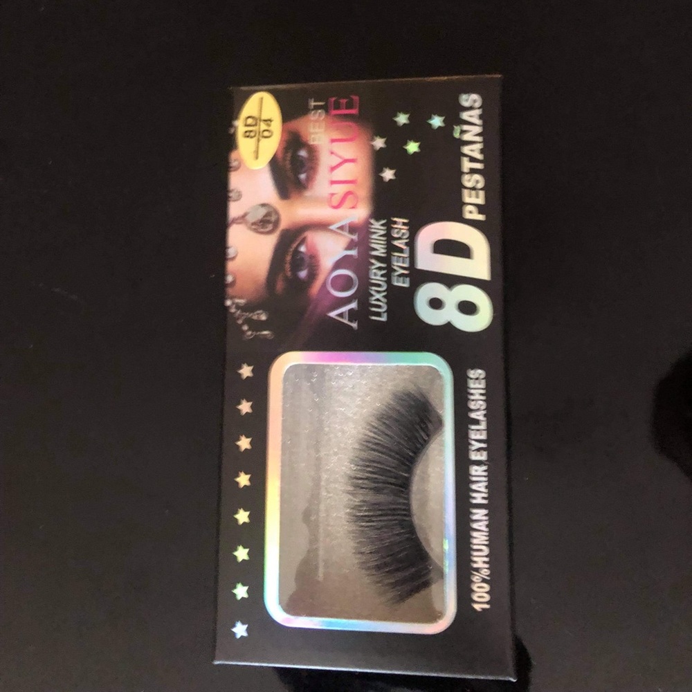 Eyelash